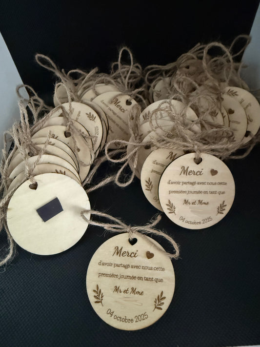 Magnet rond personnalisé – Mariage, baptême, anniversaire